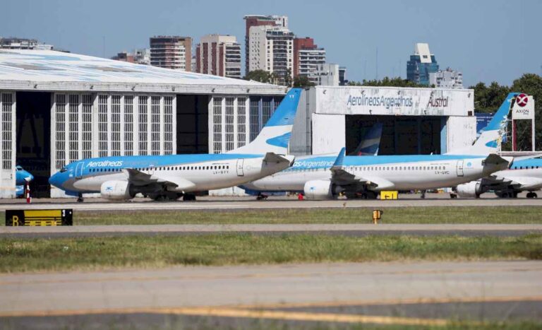 paro-de-transporte-del-lunes-6-de-mayo:-aerolineas-argentinas-tomo-una-decision-sobre-los-vuelos-de-la-manana