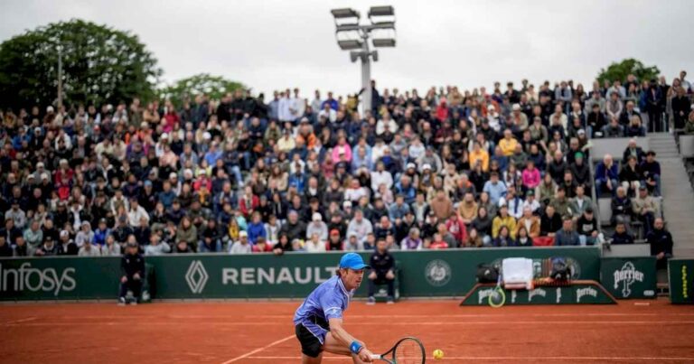 se-vive-un-roland-garros-distinto-entre-la-emocion-por-las-estrellas-que-se-apagan-y-los-limites-que-cruzo-un-publico-ruidoso