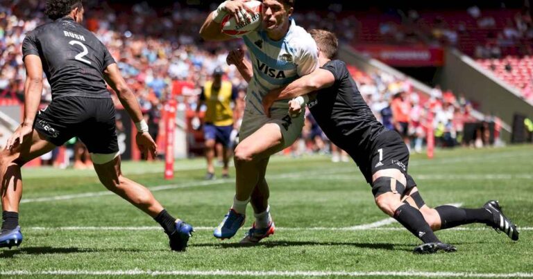 los-pumas-le-ganaron-a-los-all-blacks-y-juegan-por-el-titulo-en-las-finales-del-seven:-a-que-hora-es-la-final-y-como-verla-en-vivo