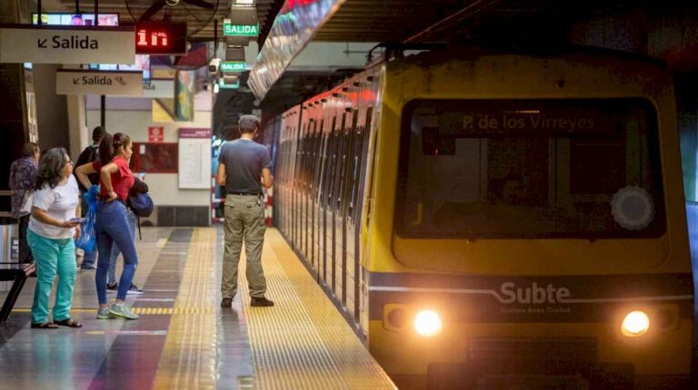 paro-de-subtes:-habra-cortes-en-todas-las-lineas-y-en-el-premetro-en-este-miercoles-19-de-junio