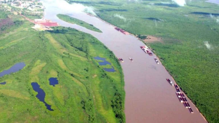 prectura-naval-advirtio-por-que-el-rio-parana-podria-causar-problemas-en-la-hidrovia