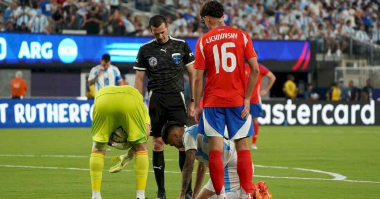 andres-matonte,-otra-vez-el-arbitro-de-la-seleccion-argentina-en-la-copa-america:-provoco-la-suspension-de-scaloni-y-recibio-duras-criticas-de-chile