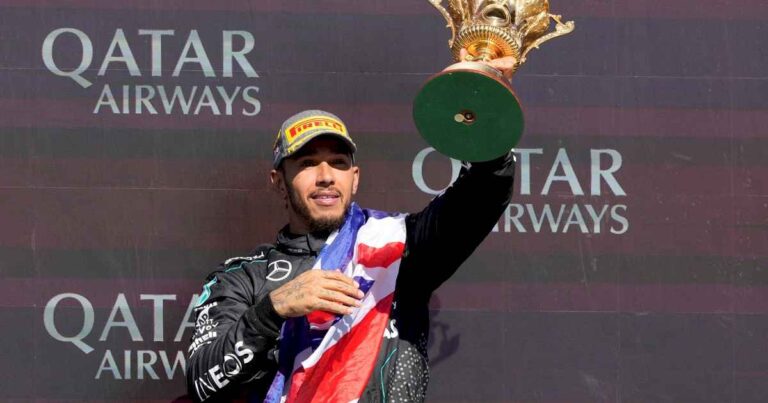 la-formula-1,-mas-pareja-que-nunca:-el-triunfo-de-hamilton-disparo-un-inesperado-dato-que-calienta-la-lucha-entre-las-marcas