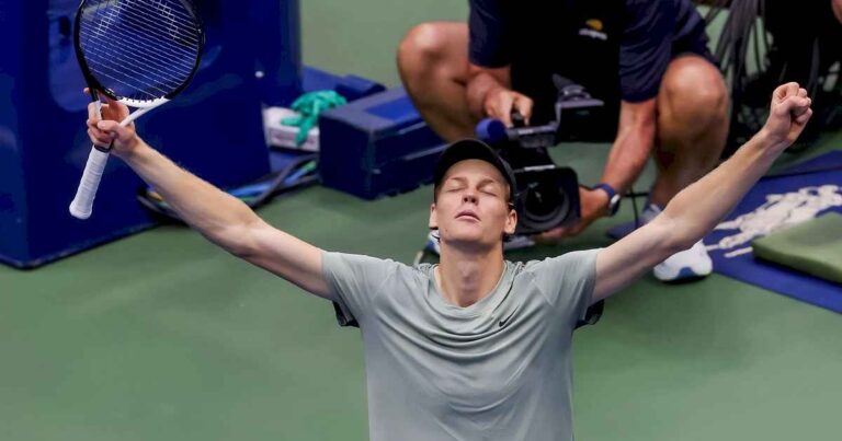 jannik-sinner-vencio-a-draper-bajo-el-calor-agobiante-de-nueva-york-y-se-convirtio-en-el-primer-italiano-de-la-historia-en-llegar-a-la-final-del-us-open