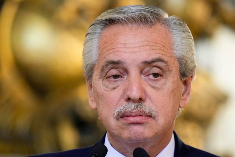 Alberto Fernández opinó sobre el procesamiento dictado por Ercoloni y lo vinculó con el escándalo por el criptogate