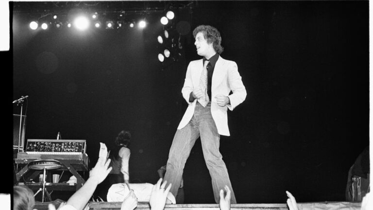 El documental «Billy Joel: And So It Goes» llegará a Max