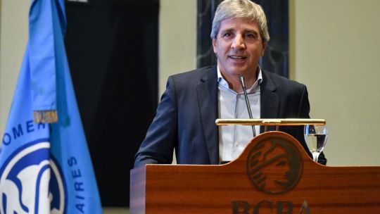 Caputo, FMI y atraso cambiario: advertencias tras el anuncio de los US$ 20.000 millones