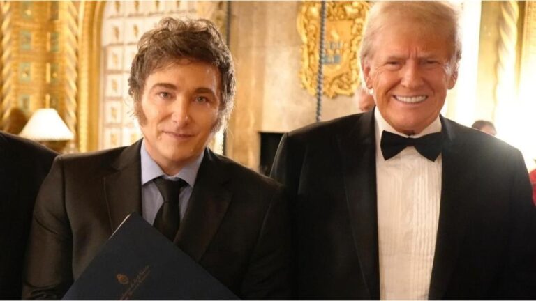Economista aseguró que la reforma arancelaria de Donald Trump encontró al Gobierno «en pelotas»
