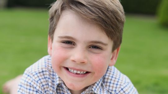 Cómo es la educación del príncipe Louis: la crianza del menor de los Cambridge