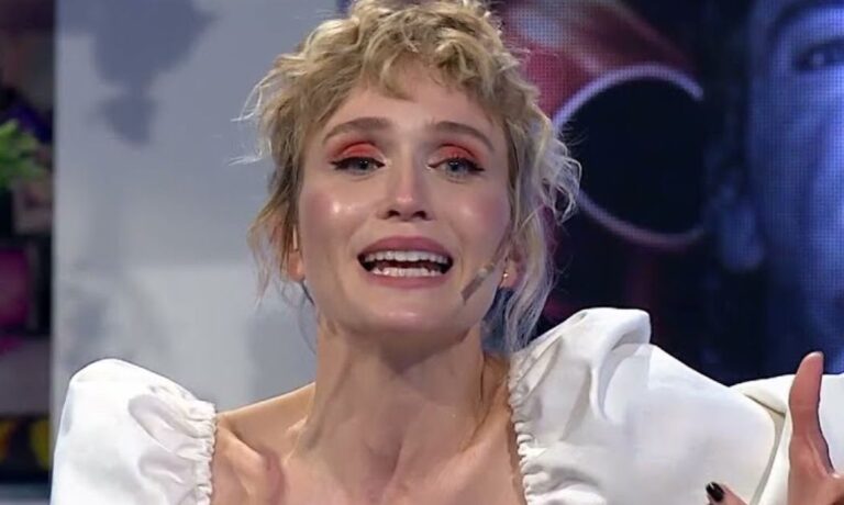 Por qué razón Brenda Gandini tiene tatuado en su cuerpo las palabras arroz con pollo