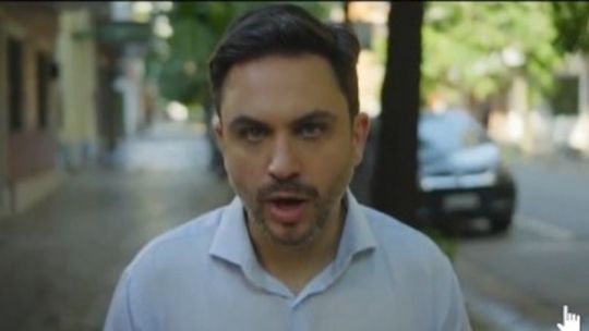 Tras proponer multar a los que duermen en la calle, Ramiro Marra apuntó a los trapitos