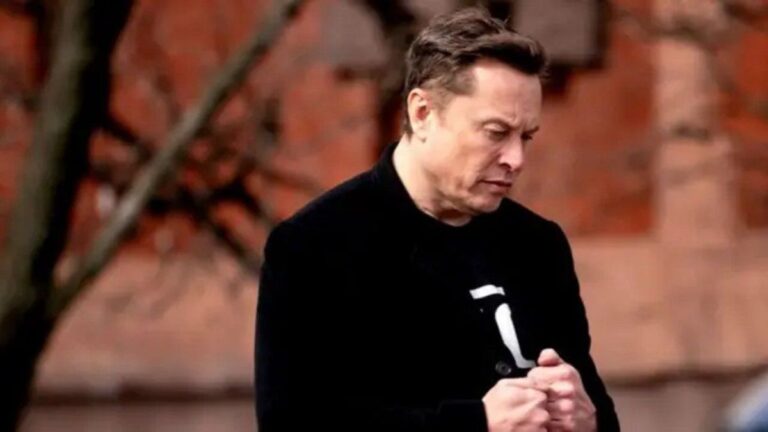 Alerta para Elon Musk! Este fenómeno espacial está destruyendo los satélites de Starlink