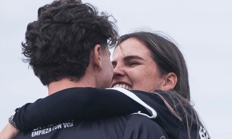 Julián Álvarez reveló el sexo del bebé que esperan con un emotivo video