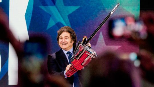 Encuesta: casi la mitad ve al Gobierno como la mayor amenaza para la democracia