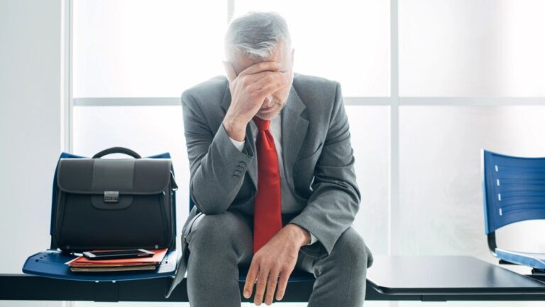 Indemnizaciones: el gobierno de Javier Milei puso en marcha los Seguros de Cese Laboral