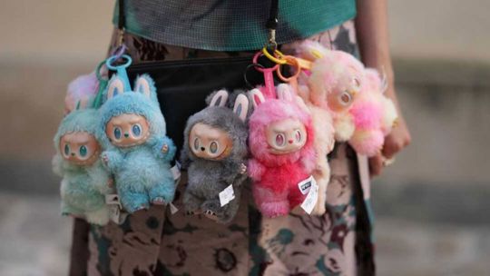 Fiebre Labubu: A cuánto asciende la fortuna de Wang Ning, el hombre detrás del negocio millonario?