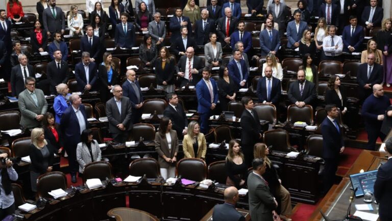La oposición confronta al Gobierno con una sesión en Diputados y reabre la discusión por universidades y el Garrahan