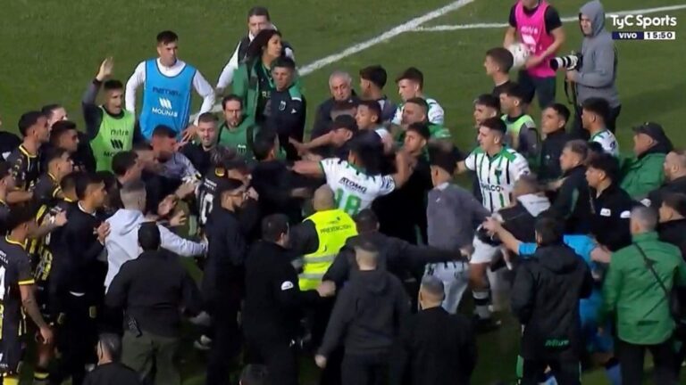 Imágenes sensibles en Mataderos: graves incidentes tras el triunfo de Almirante Brown ante Chicago