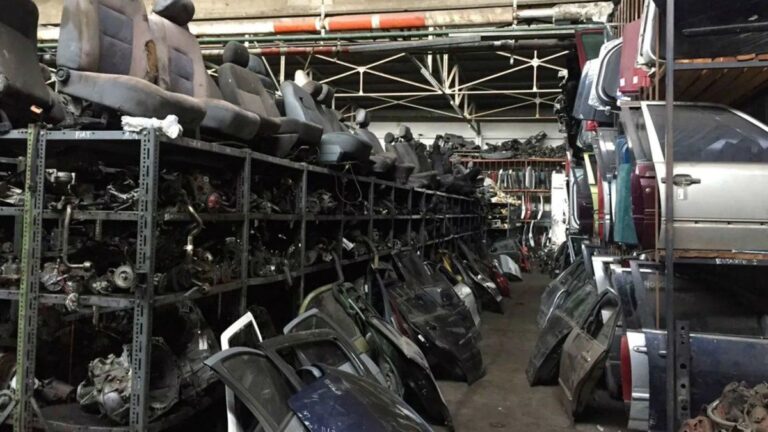 El Gobierno modificó el régimen de los desarmaderos de autos