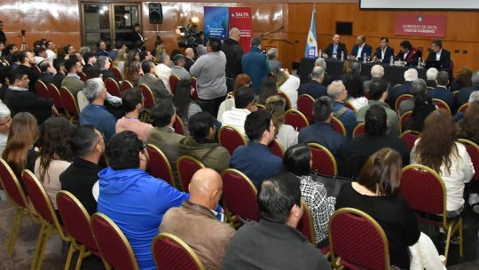 Córdoba reúne a PYMES, bancos y SGRs para impulsar el financiamiento