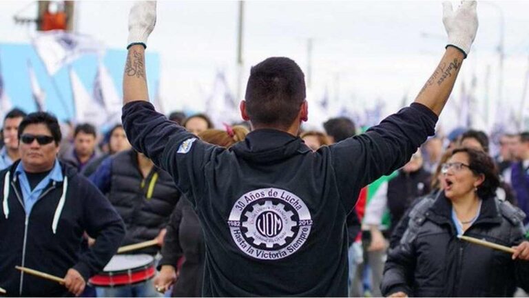 Metalúrgicos se movilizarán en San Nicolás contra despidos y por mejoras salariales