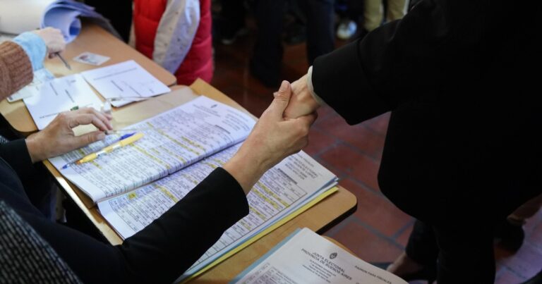 Elecciones en la Provincia: está yendo a votar más gente de la esperada y el debate es a quién beneficiaría