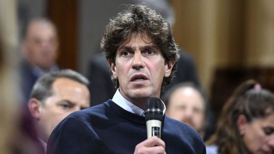 Martín Lousteau alertó que un préstamo del Tesoro de Estados Unidos reduciría el margen de acción de la Argentina