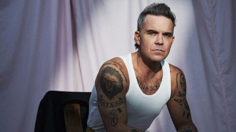 Robbie Williams confesó está perdiendo la vista por las inyecciones que se dio por años para adelgazar