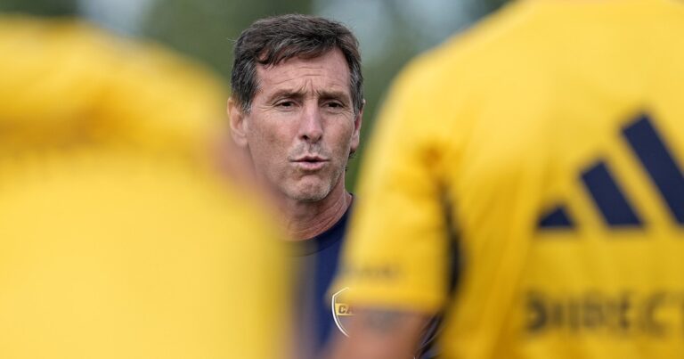 Respira Ubeda: la certeza que recibió en la práctica de Boca del lunes