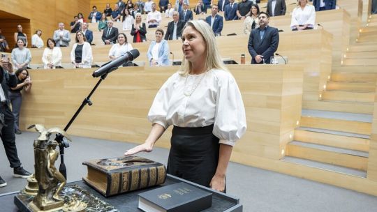 El PJ ordenó su interna en la Unicameral: asumió la schiarettista Rinaldi en la vicepresidencia