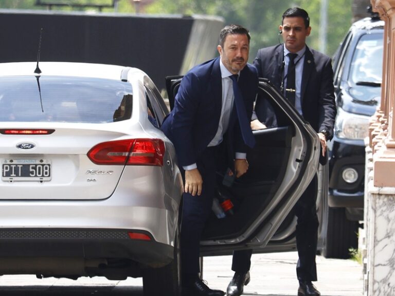 Lourdes Arrieta denunció a Petri en la justicia por el vaciamiento de la obra social de los militares