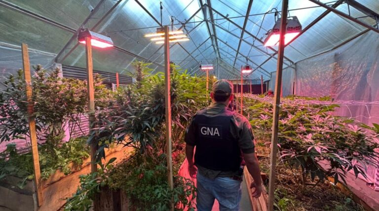 Operativo de Gendarmería Nacional en un barrio privado de Bariloche