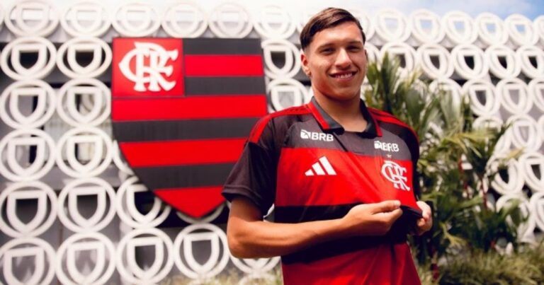 Juan Sayago, jugador de River Plate cedido al Flamengo.