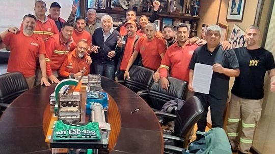 Hugo y Pablo Moyano durante un anuncio sindical.